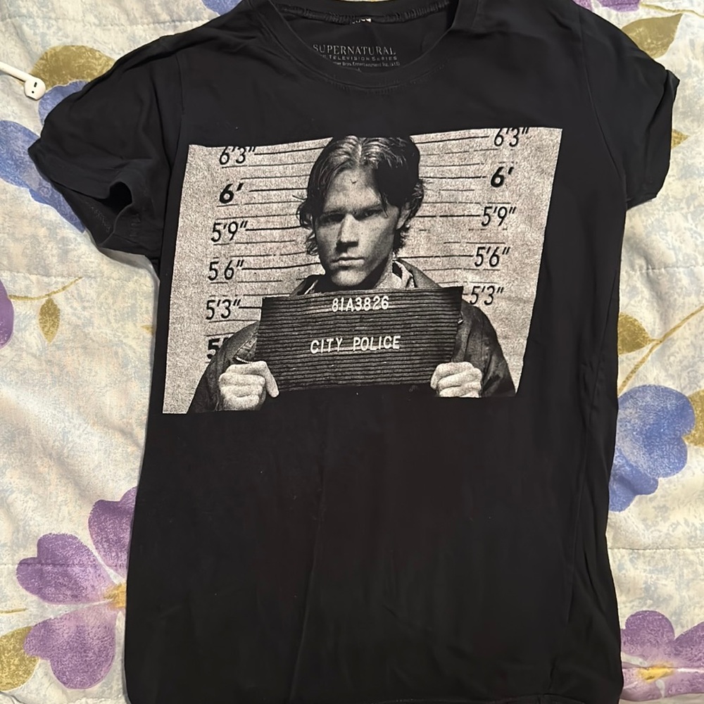 Supernatural TV series Sam Winchester Mugshot Tee